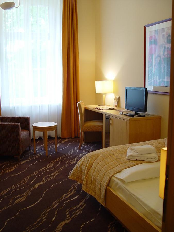 Parkhotel Bad Schandau Mit Spa מראה חיצוני תמונה
