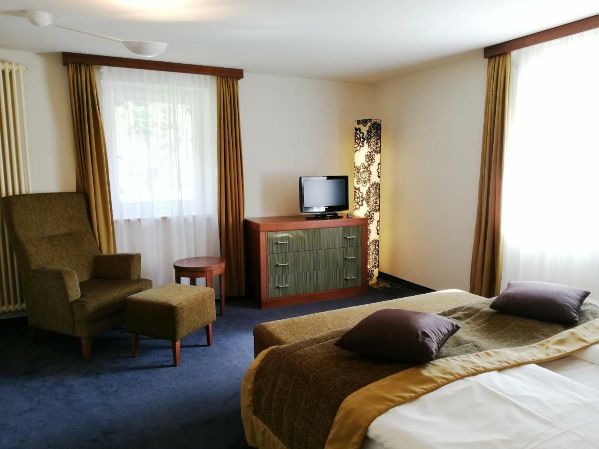 Parkhotel Bad Schandau Mit Spa מראה חיצוני תמונה